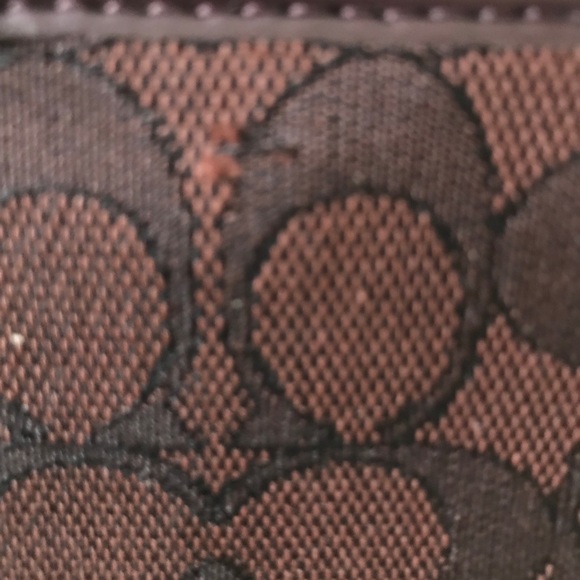 COACH WALLET DESTROYED BY @abarre08 - Picture 4 of 7